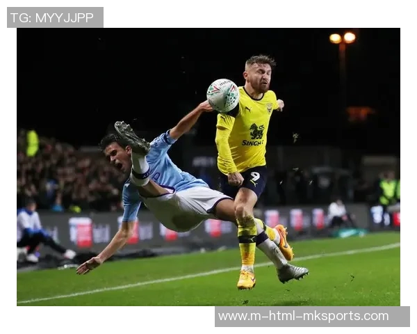 足球朴次茅斯对阵牛津联精彩直播全程回顾与分析